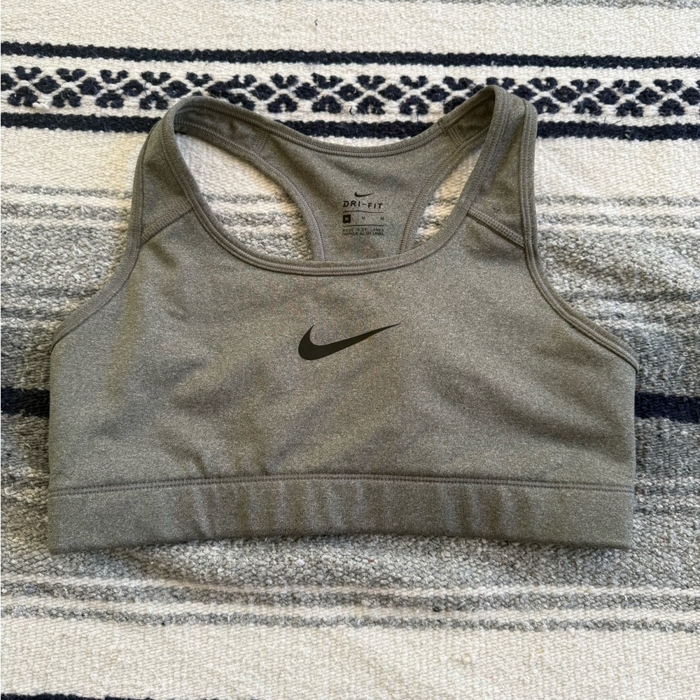 Nike logo women’s grey sports bra Size M